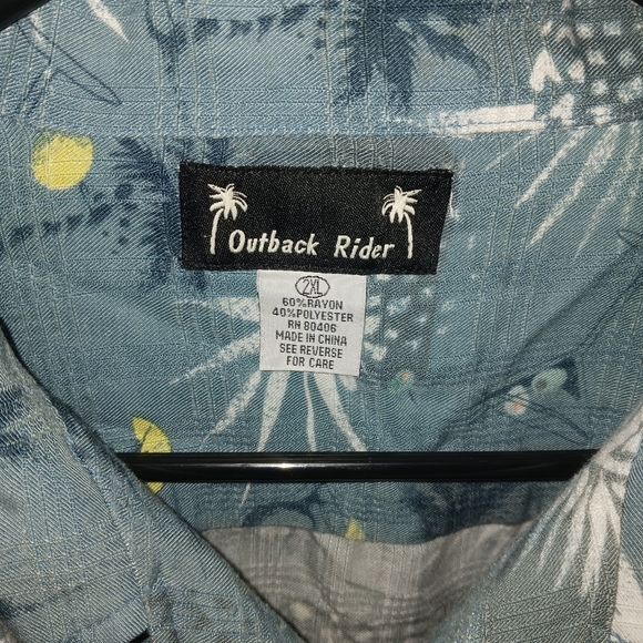 Men's Hawaiian Shirt - Picture 3 of 3